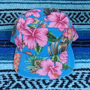 HAWAIIAN HAT